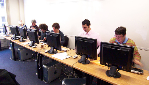 Persone al PC Corso Travel Agent Persone al PC Corso Travel Agent